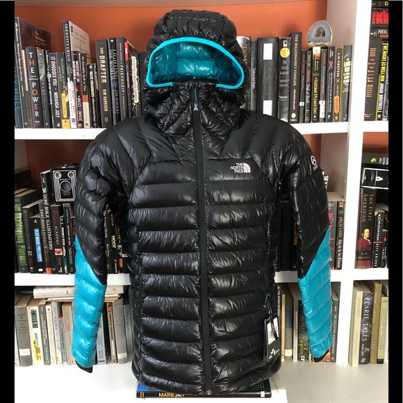 summit series l3 down hoodie